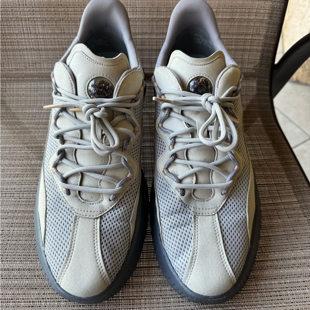 Men's Gray Sneakers